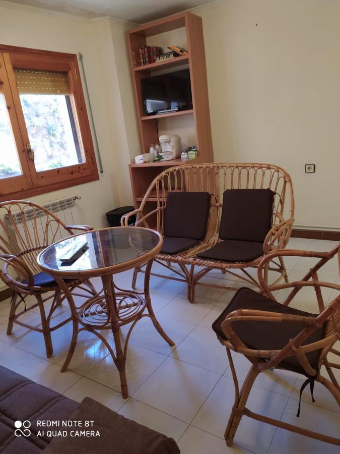 Les Fonts Villa Cabaces Eksteriør billede